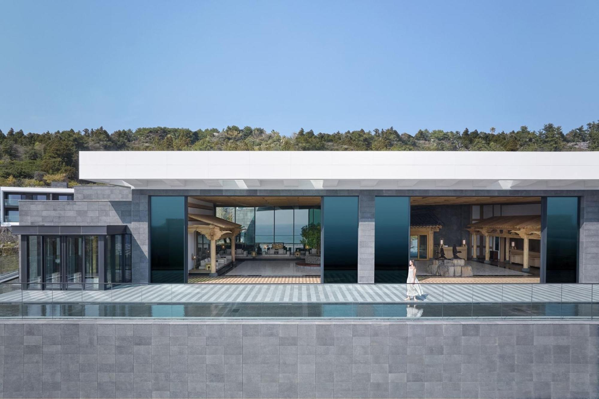 Jw Marriott Jeju Resort & Spa Seogwipo Exterior photo